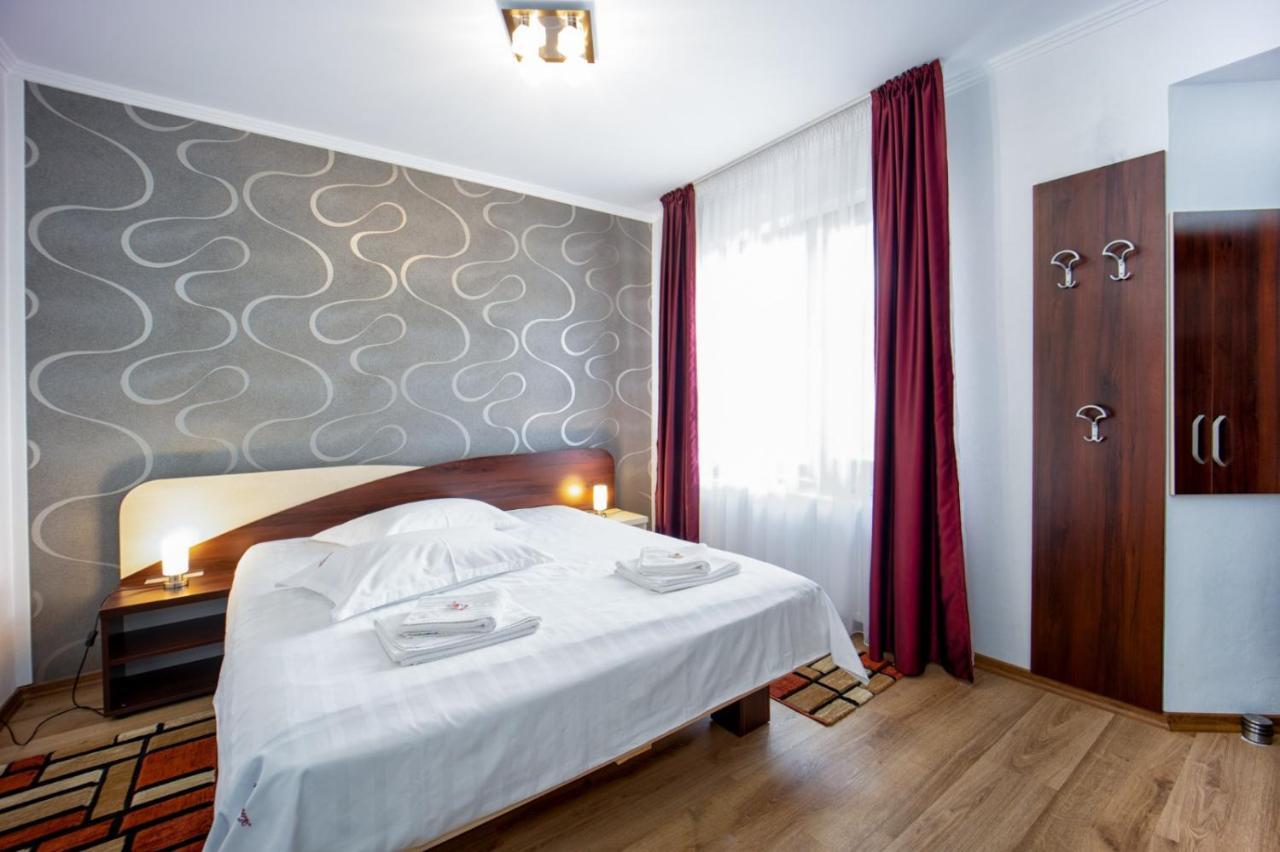 Amedeia Otel Bran  Dış mekan fotoğraf